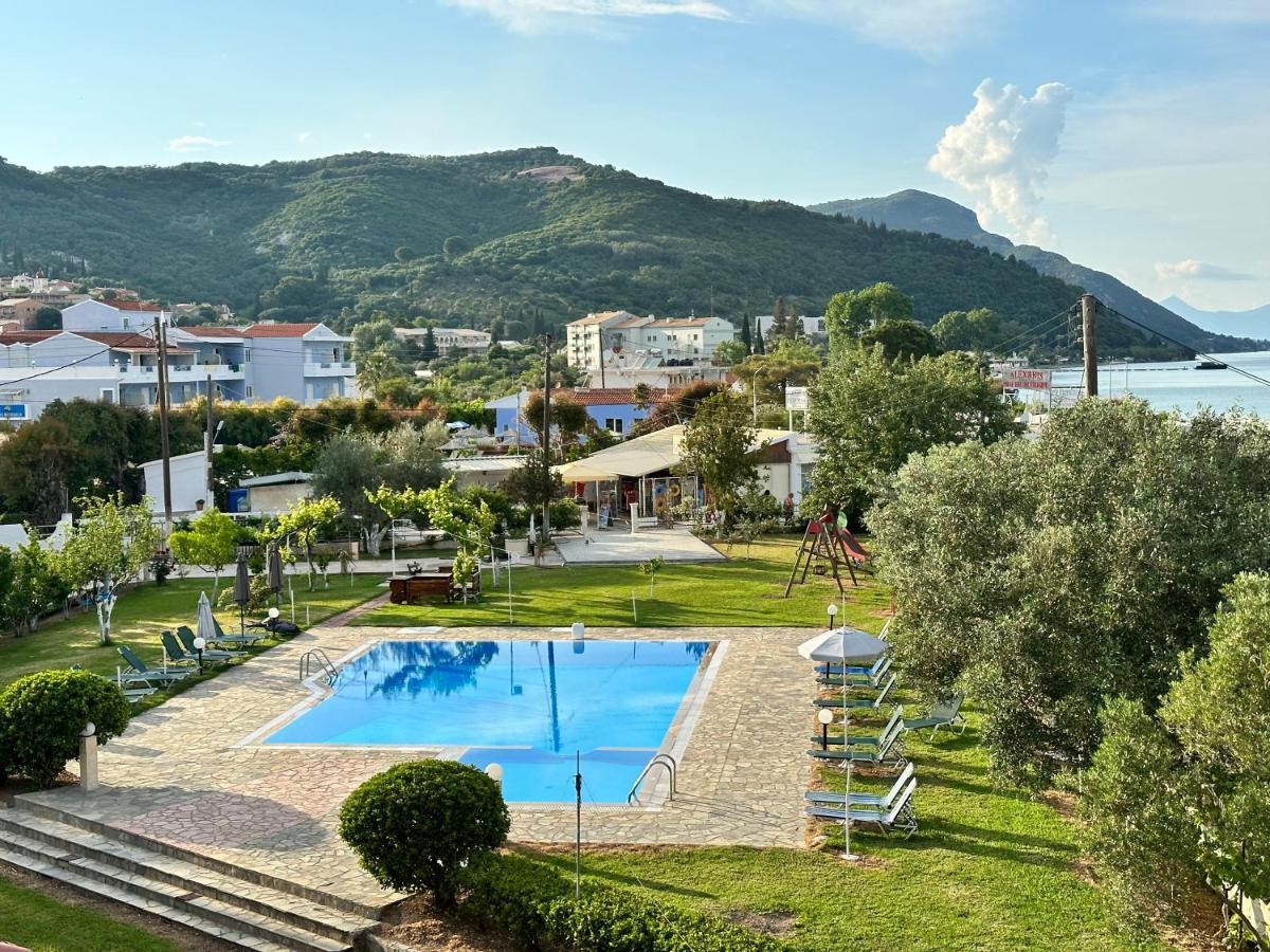 Aggelos Family Hotel Moraítika Eksteriør bilde
