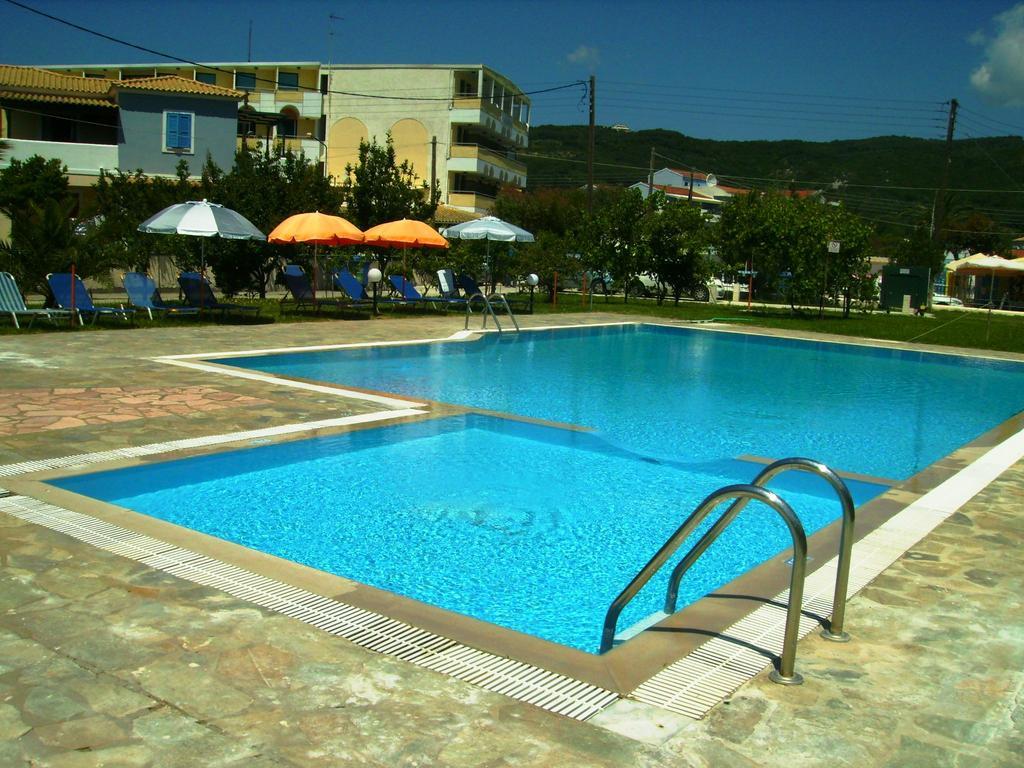 Aggelos Family Hotel Moraítika Eksteriør bilde