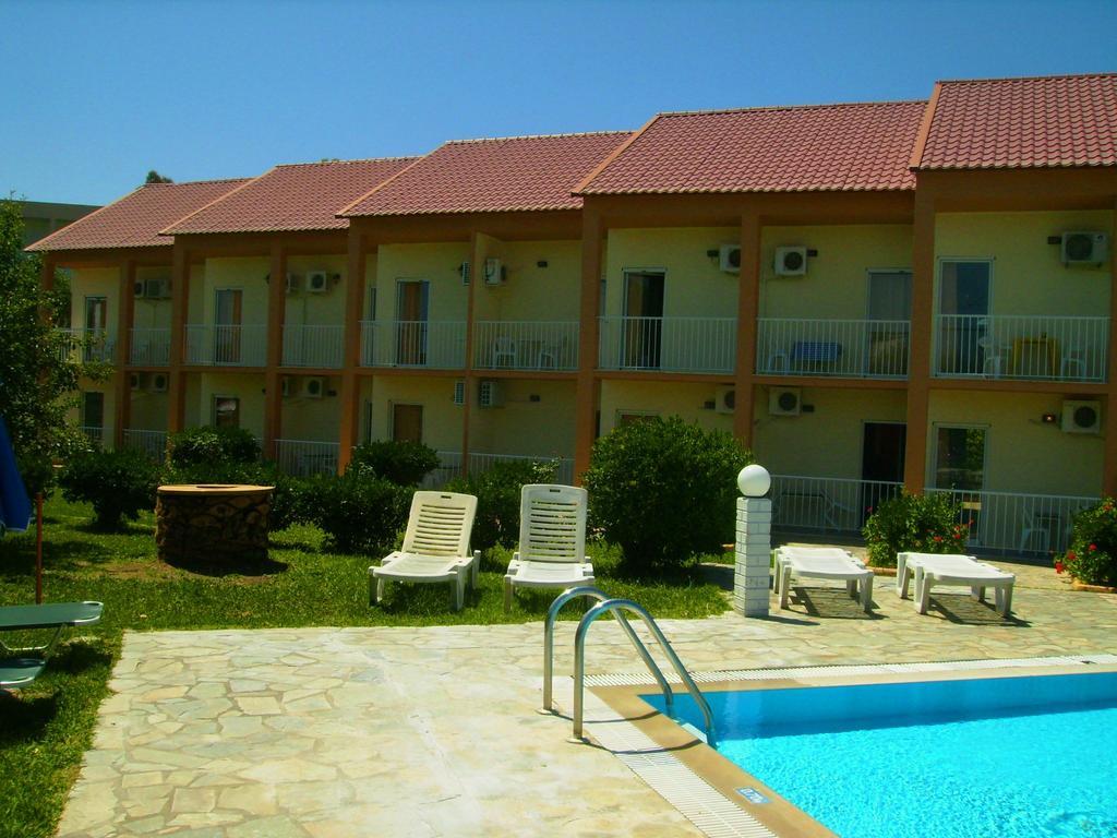 Aggelos Family Hotel Moraítika Eksteriør bilde