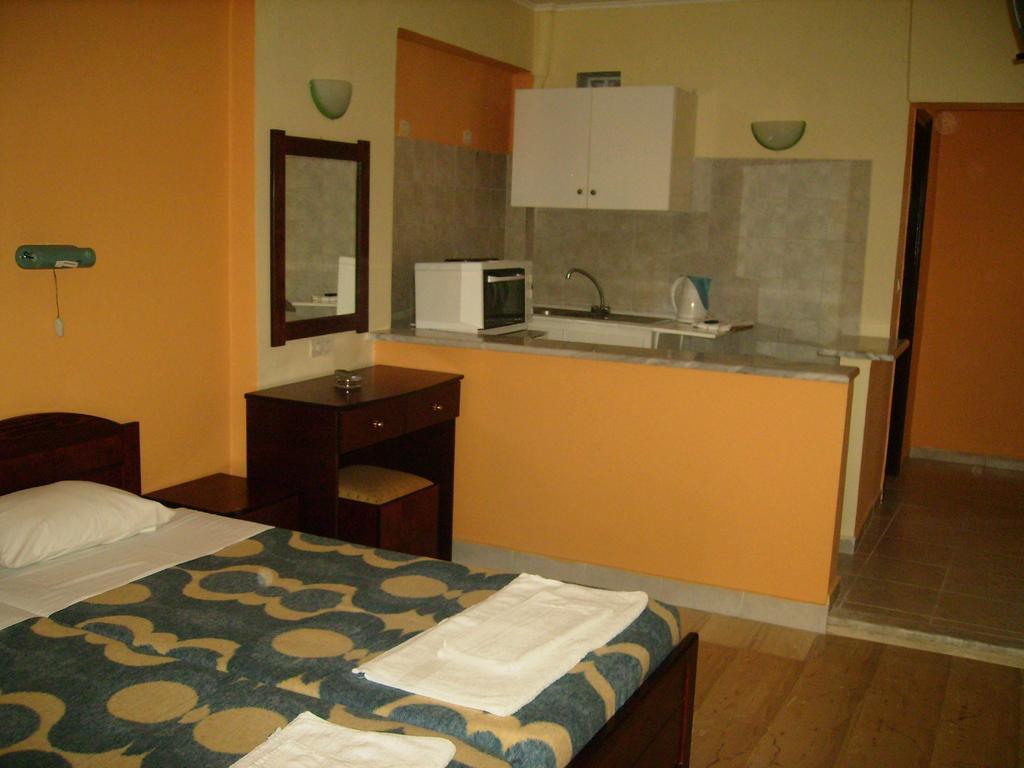 Aggelos Family Hotel Moraítika Eksteriør bilde